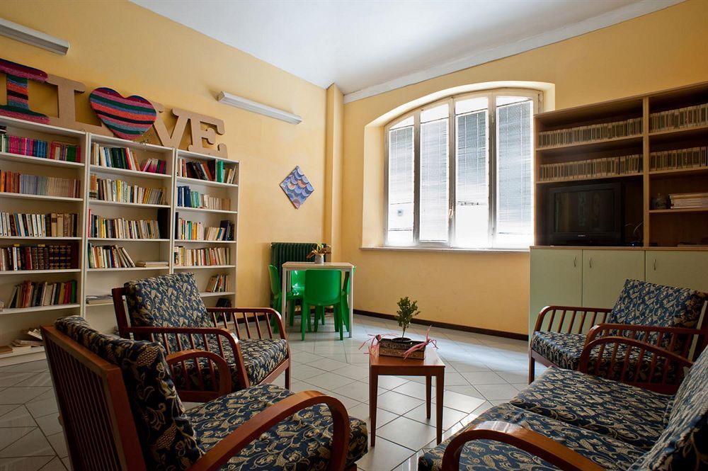 Ostello San Filippo Neri Módena Exterior foto
